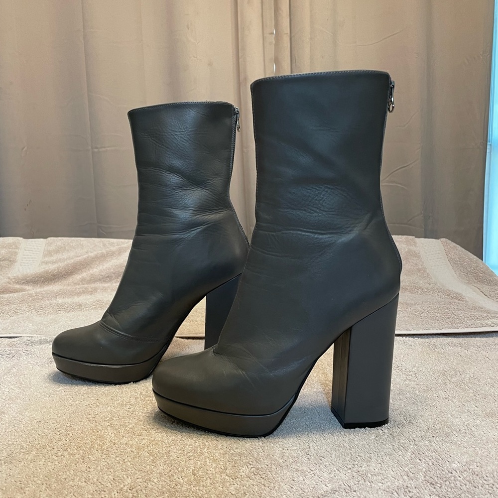 Topshop Audience Grey Leather Platform Boots